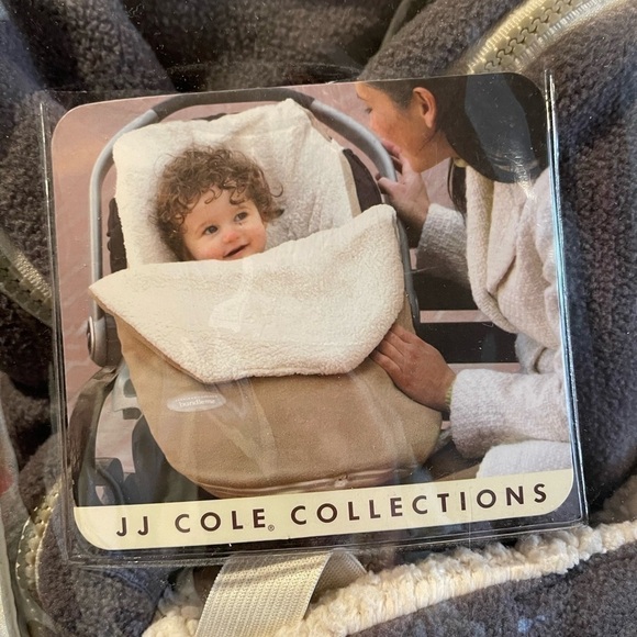 𝅺jj COLE BUNDLE ME Plush Faux Shearling Infant Baby Car Seat Stroller Cover - Picture 1 of 8